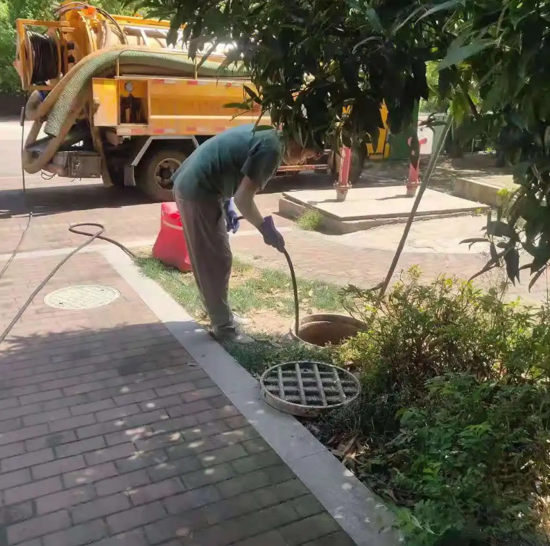 远安市政排污管道清淤疏通——专业团队，让您全程省心！
